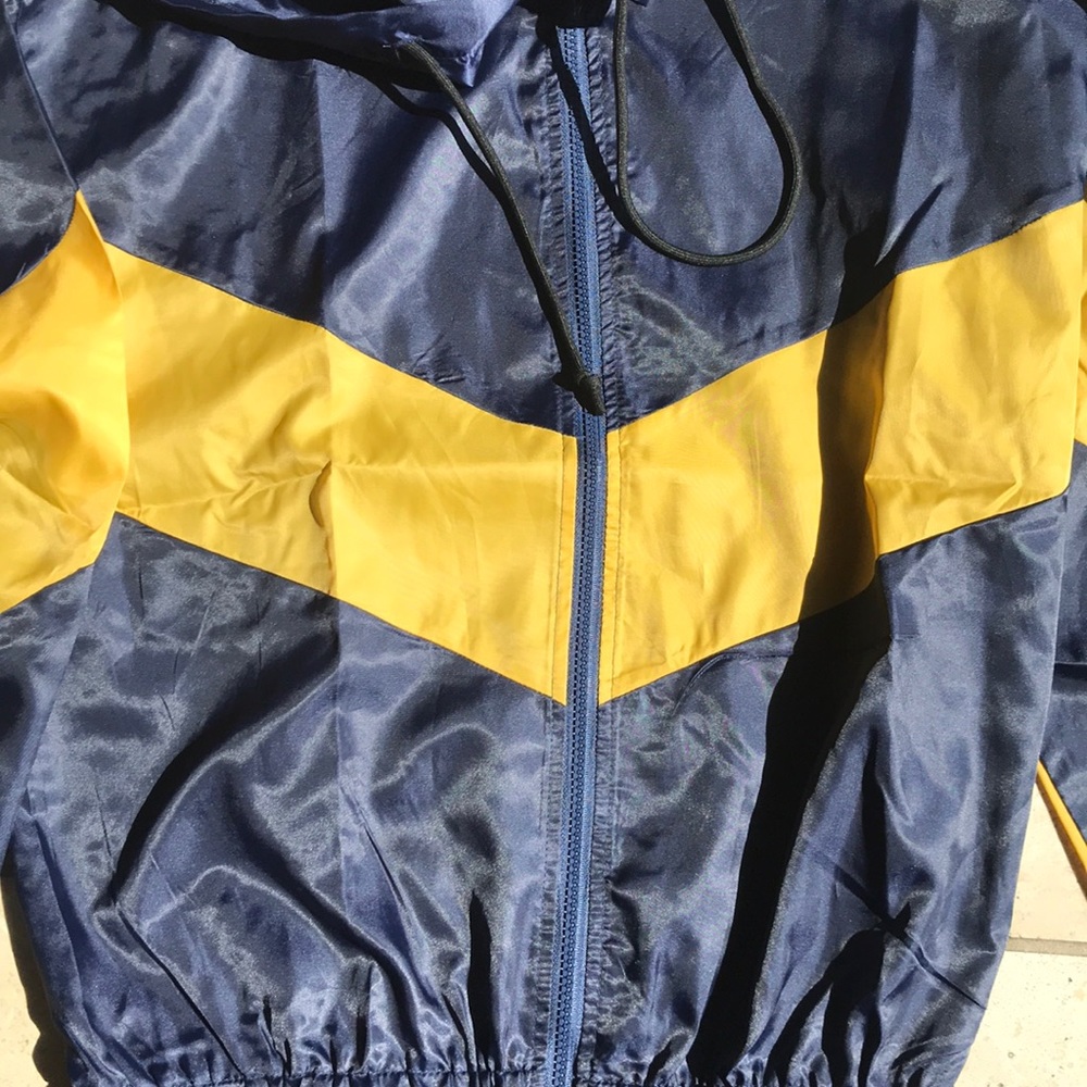 Jacket - Picture 4 of 8